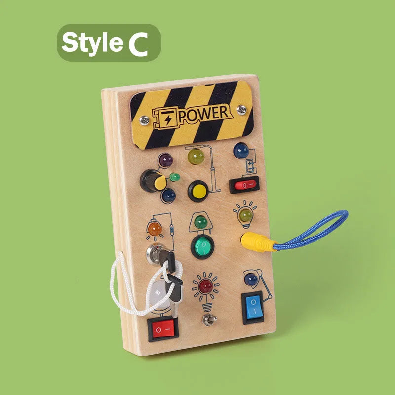 Tablero Montessori de actividades (busy board)